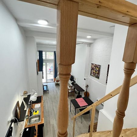 Duplex Manzanares Izq Amarillo Temporal Apartment Madrid Exterior photo